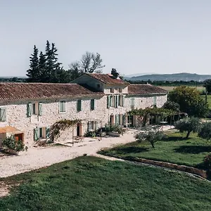 Mas De Baume, Mas Provençal Au Calme Avec Piscine Hébergement de vacances Lapalud